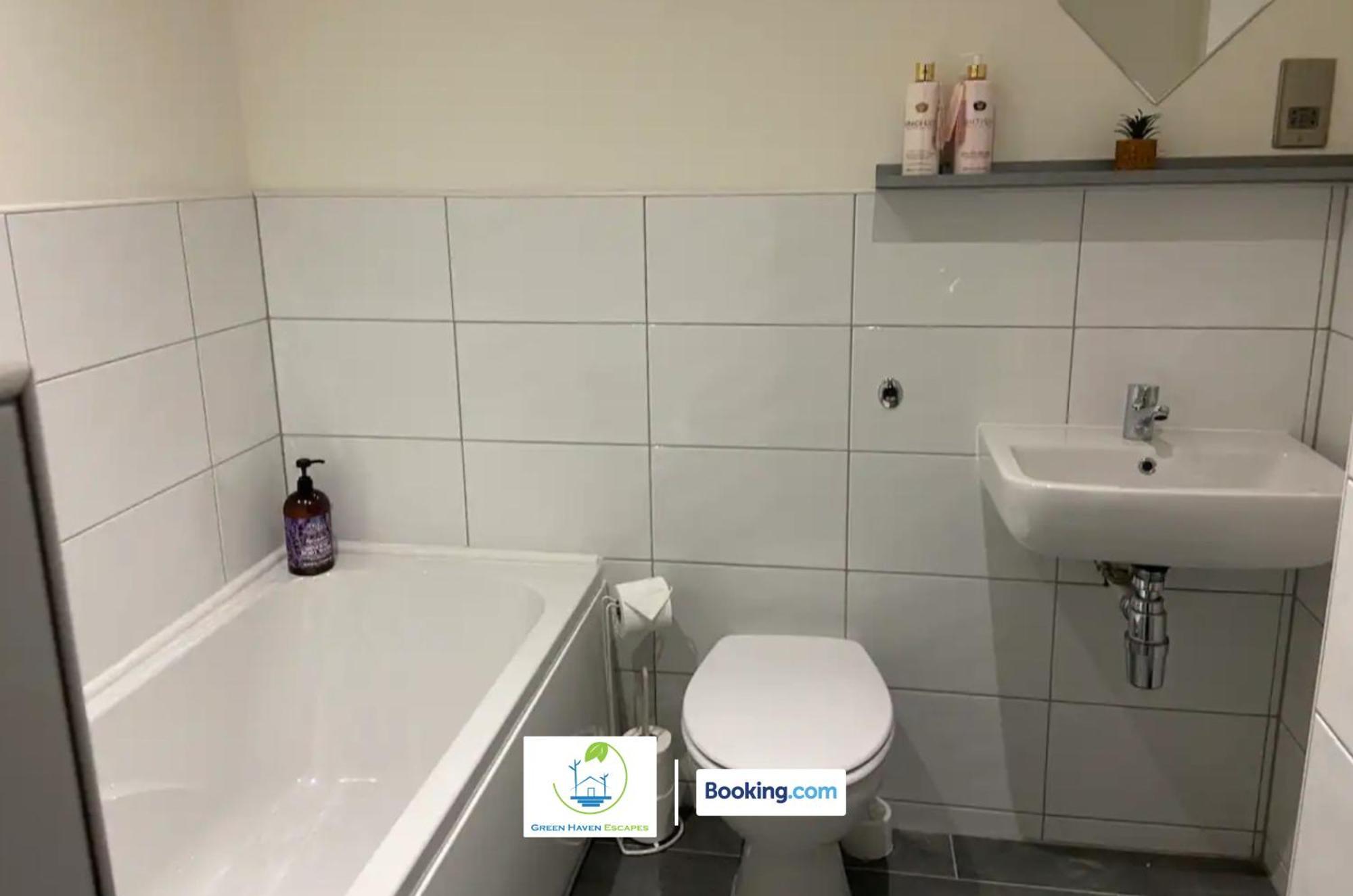 Centrally Located Cosy 2 Bed Duplex City Apartment By Green Haven Escapes In Bradford المظهر الخارجي الصورة